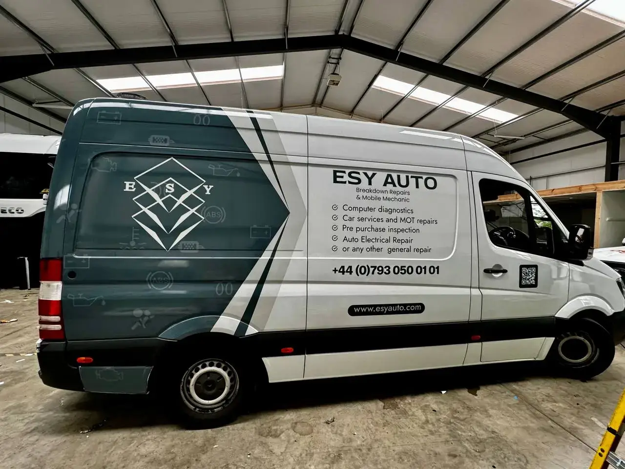 ESY Auto mobile mechanic van - professional car repair services in Leicester